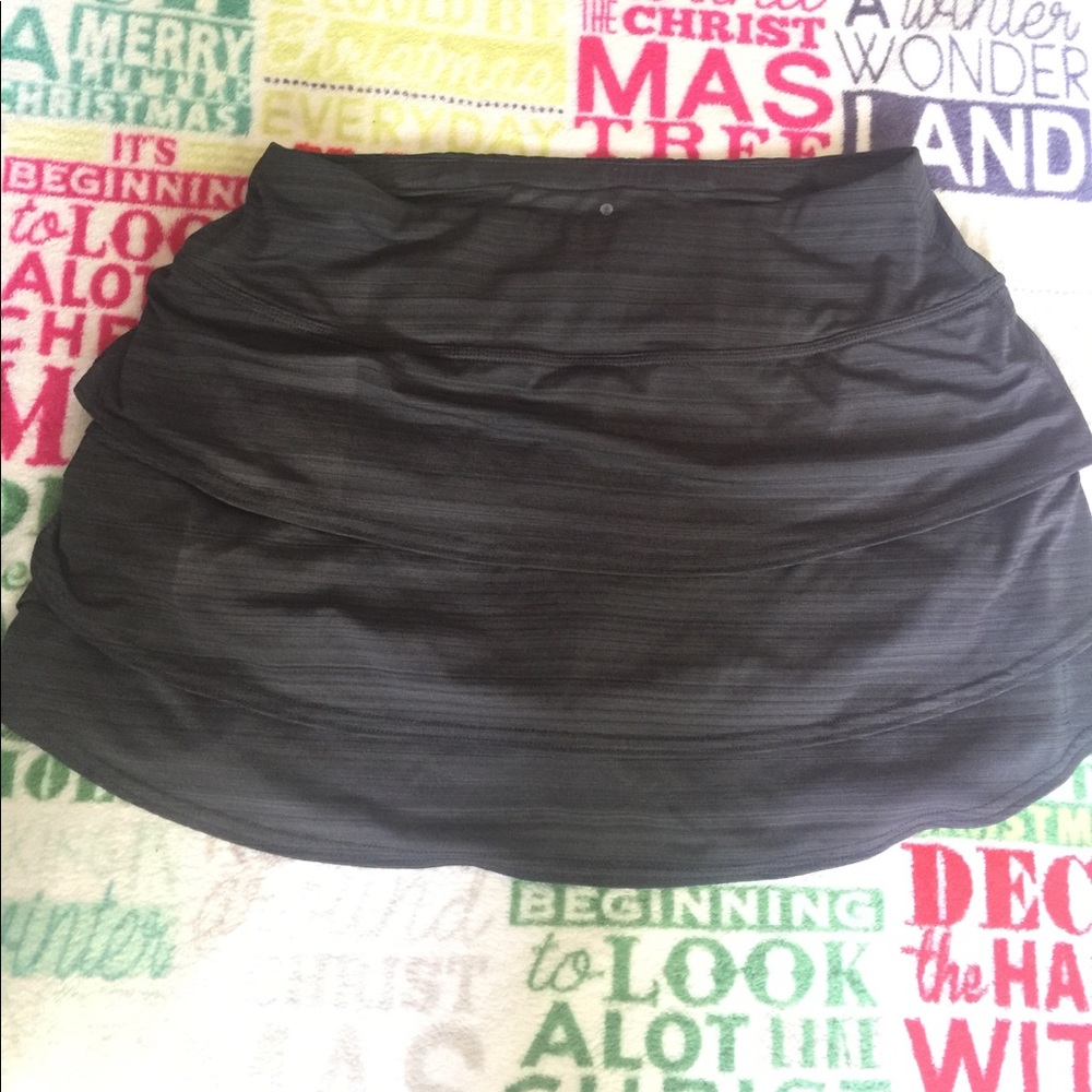 Atheta ruffle skirt